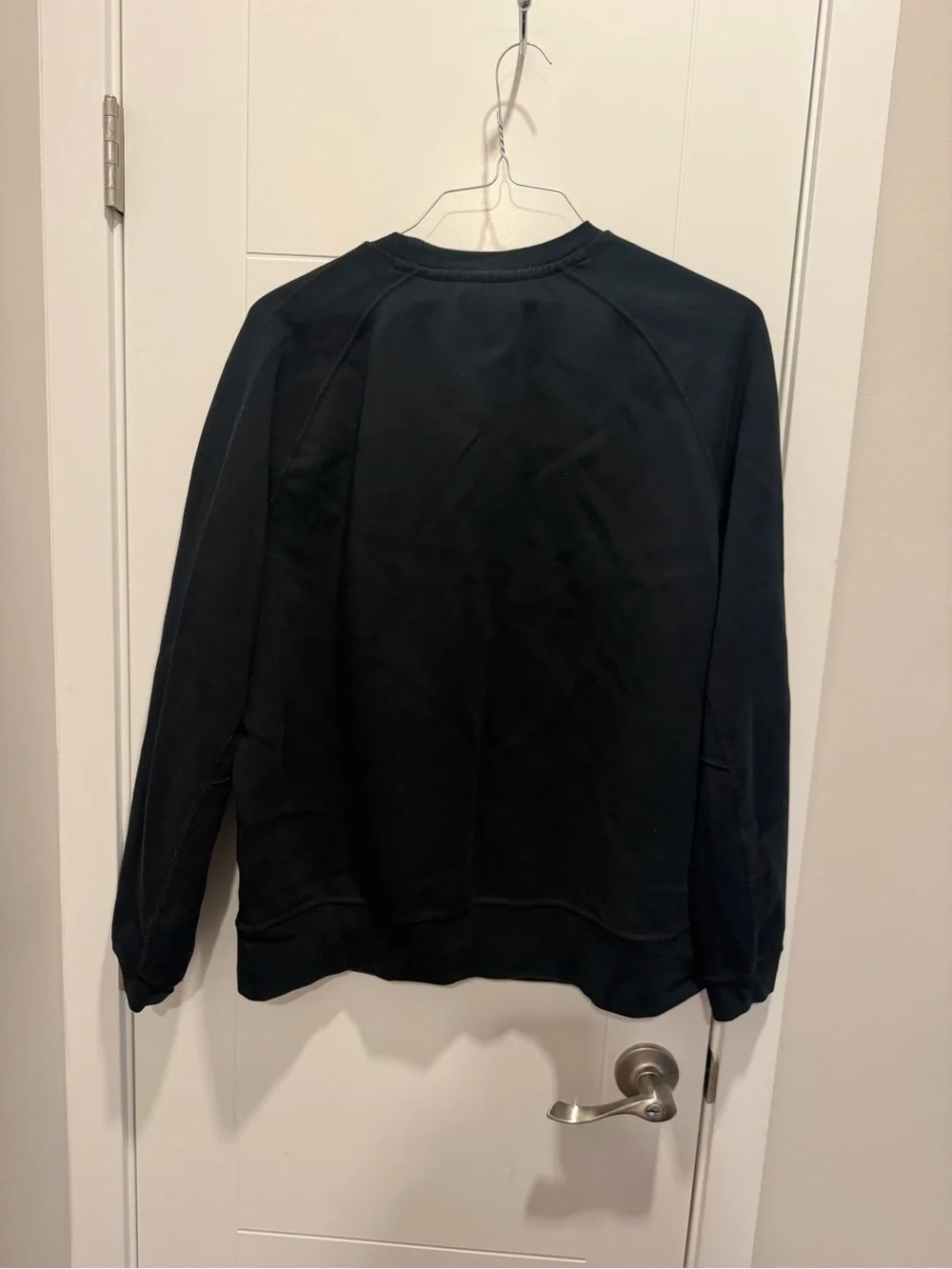 Nike Black Crewneck Pullover Sweatshirt